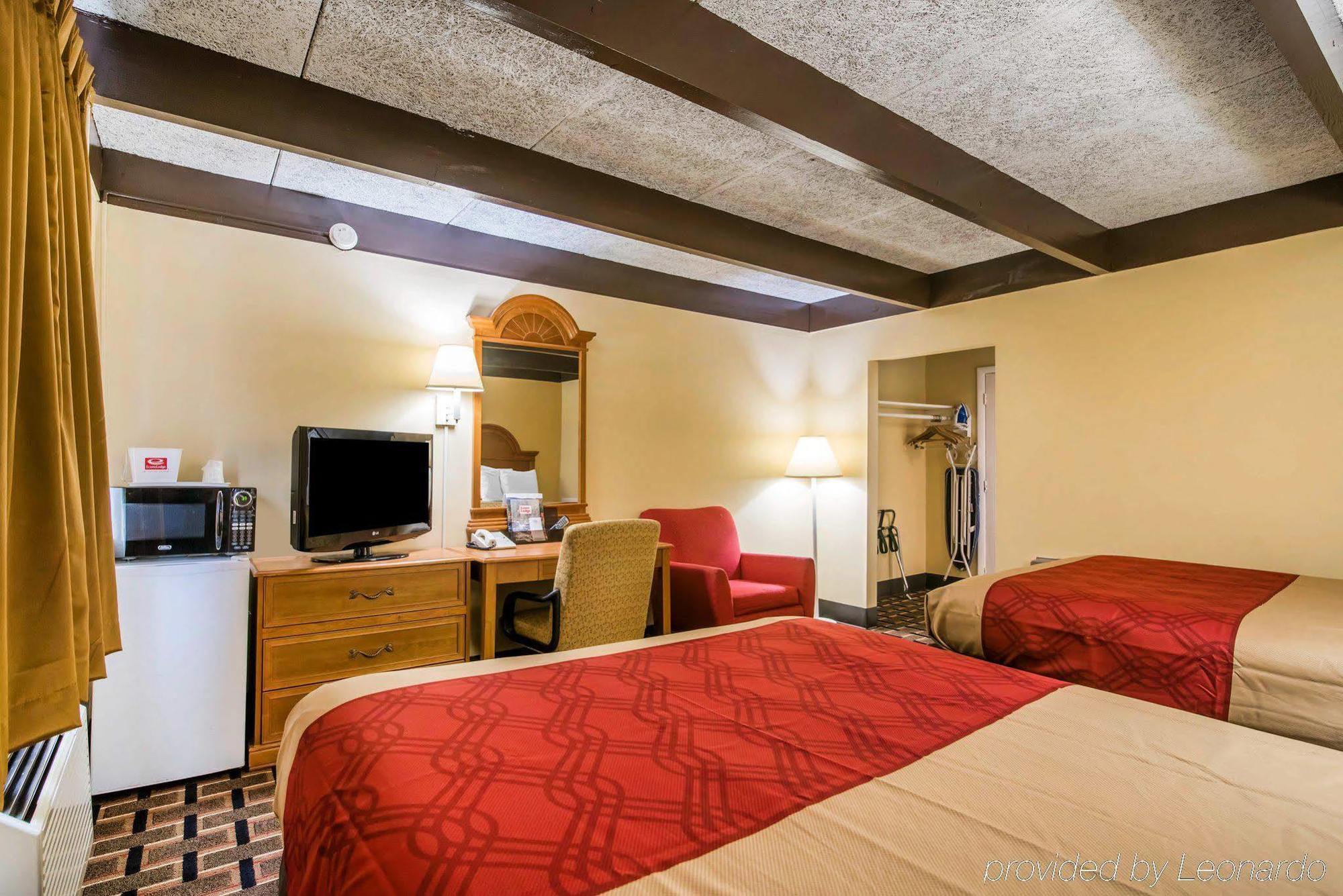 Econo Lodge New Paltz Exterior foto
