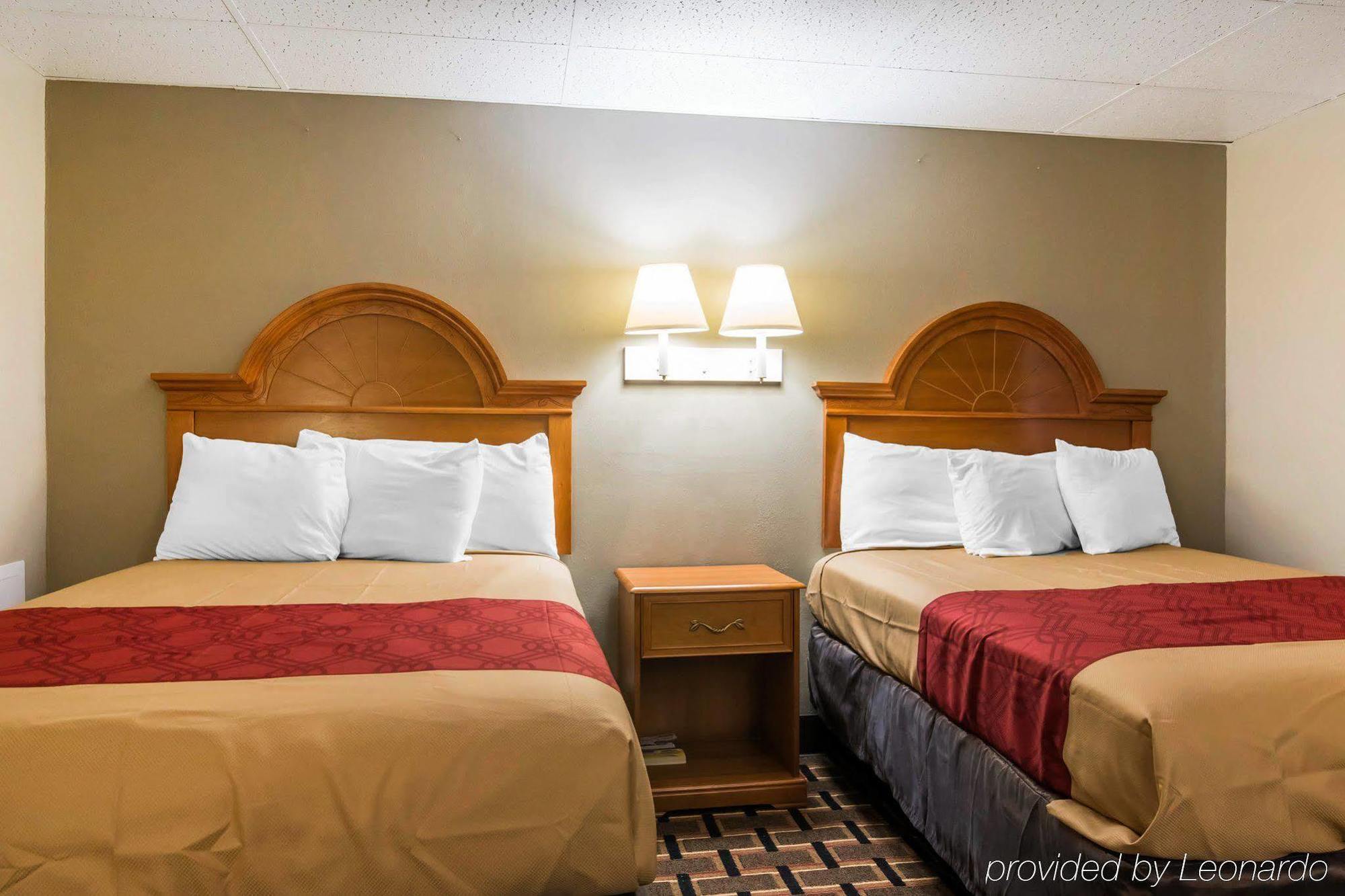 Econo Lodge New Paltz Exterior foto