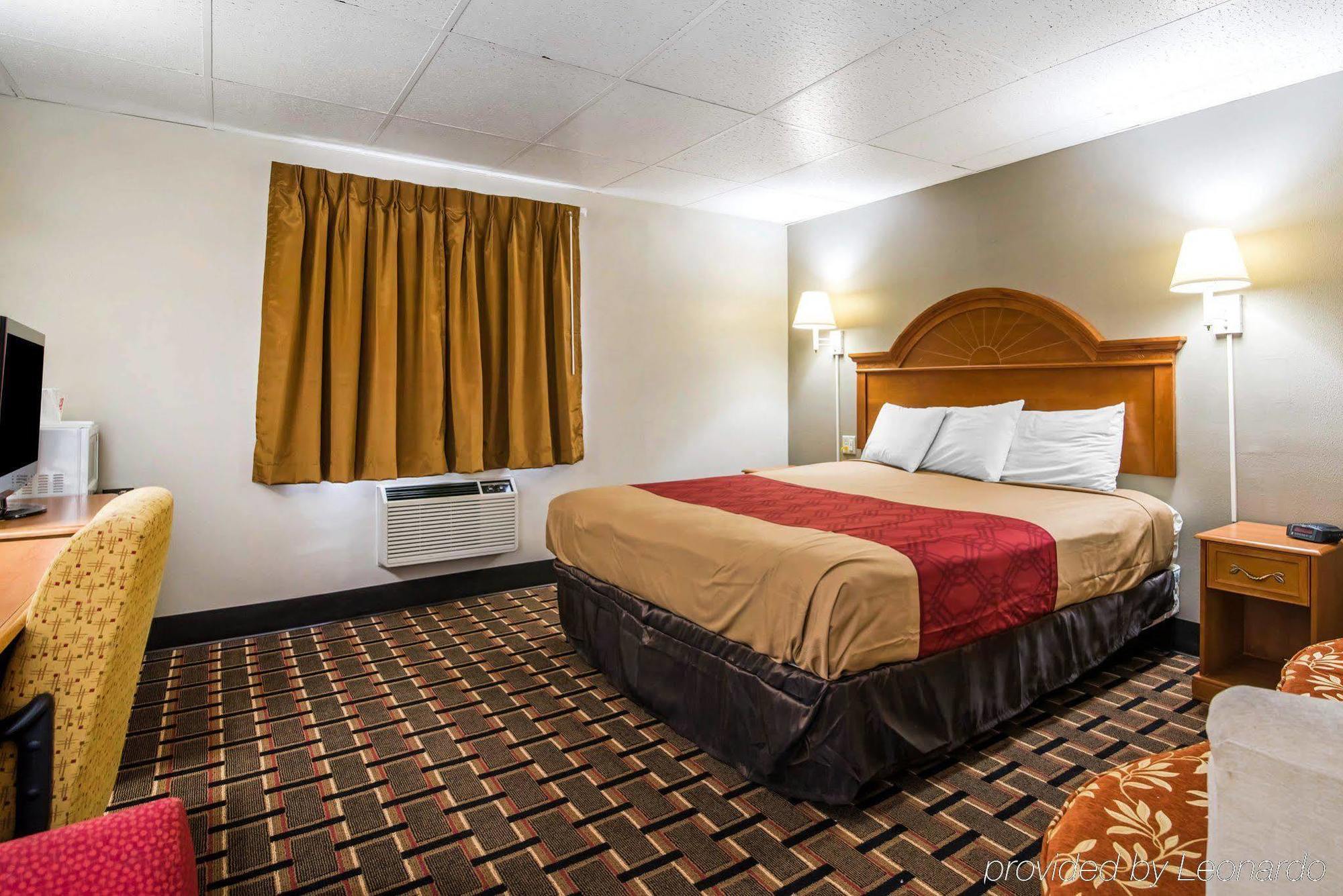 Econo Lodge New Paltz Exterior foto