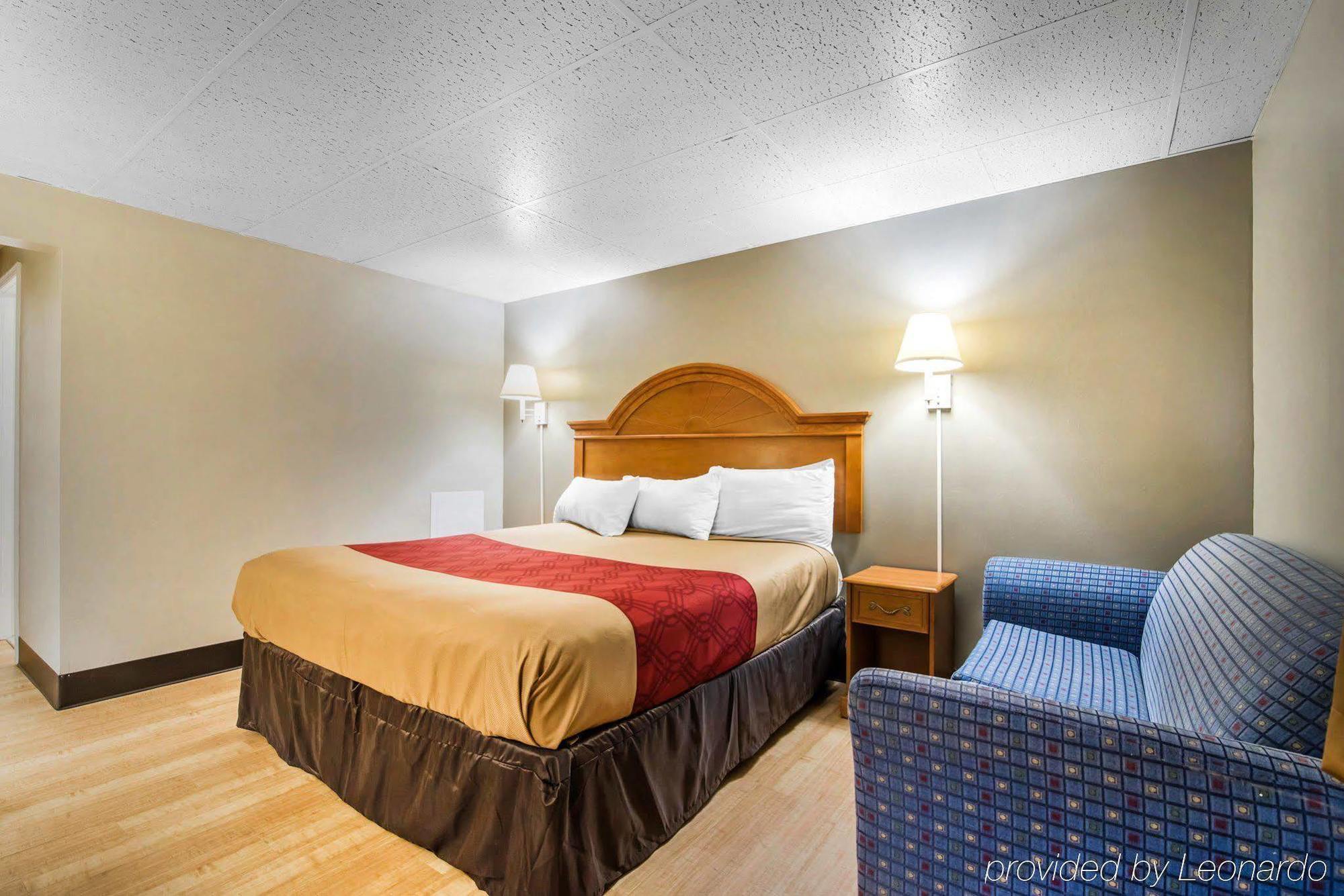 Econo Lodge New Paltz Exterior foto