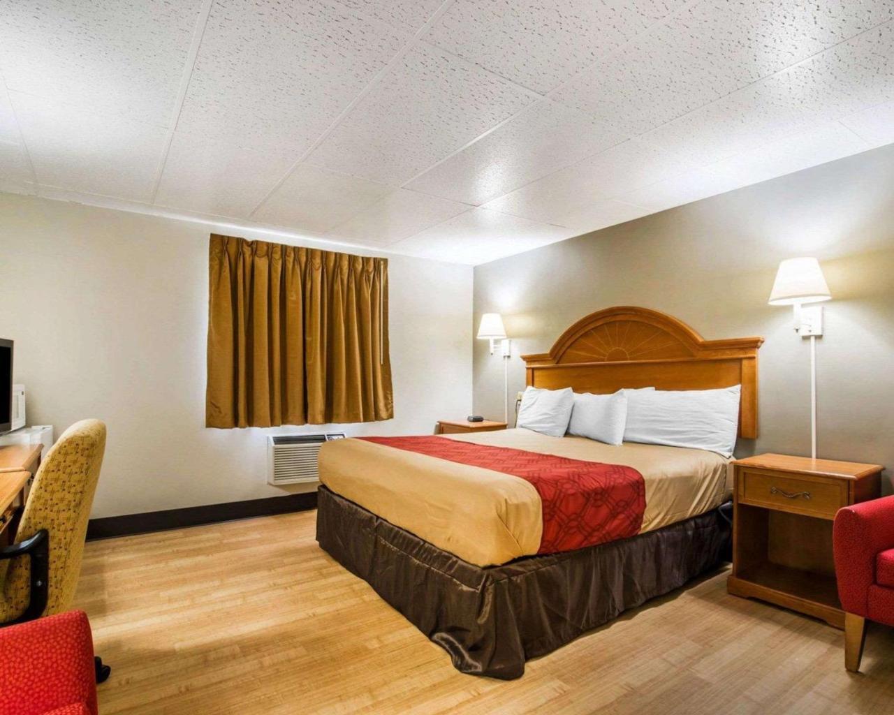 Econo Lodge New Paltz Exterior foto